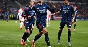 Arsenal celebra victoria 3-0 ante Slavia Praga en Champions League 2025 manteniendo racha perfecta de cuatro victorias